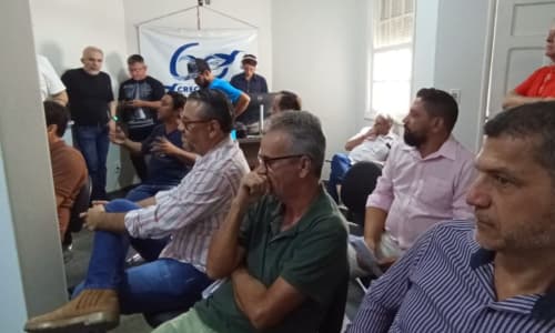 DIÁLOGO COM OS CANDIDATOS À PREFEITURA DE CÁCERES