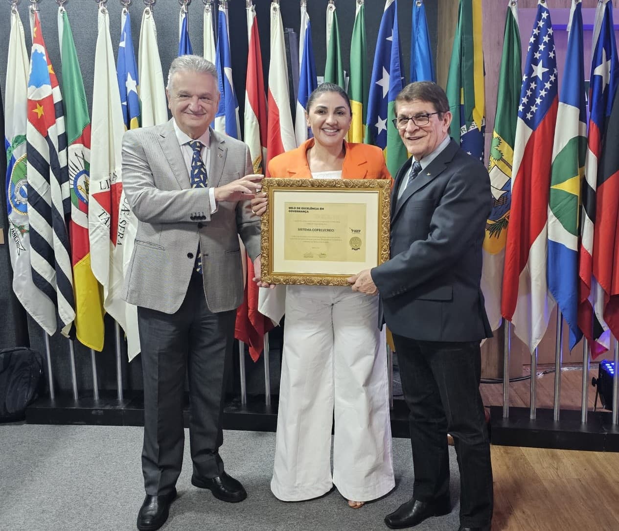 CRECIMT RECEBE SELO DE EXCELÊNCIA EM GOVERNANÇA DO INSTITUTO LATINO-AMERICANO DE GOVERNANÇA E COMPLIANCE PÚBLICO